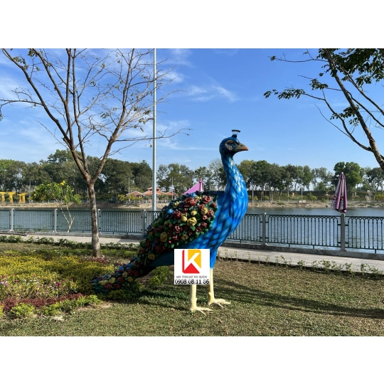 mô hình con công composite trang trí cảnh quan, mô hình cảnh quan composite