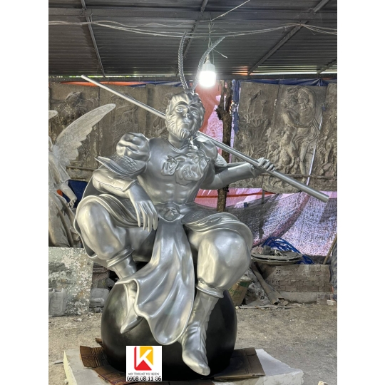 tượng ngộ không composite, tượng tôn ngộ không trang trí quán bi a, tượng tôn ngộ không sơn nhũ bạc